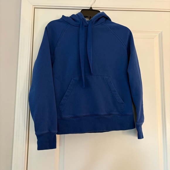Banana Republic Women’s Blue Fleece Hoodie Sweatshirt - Picture 3 of 8